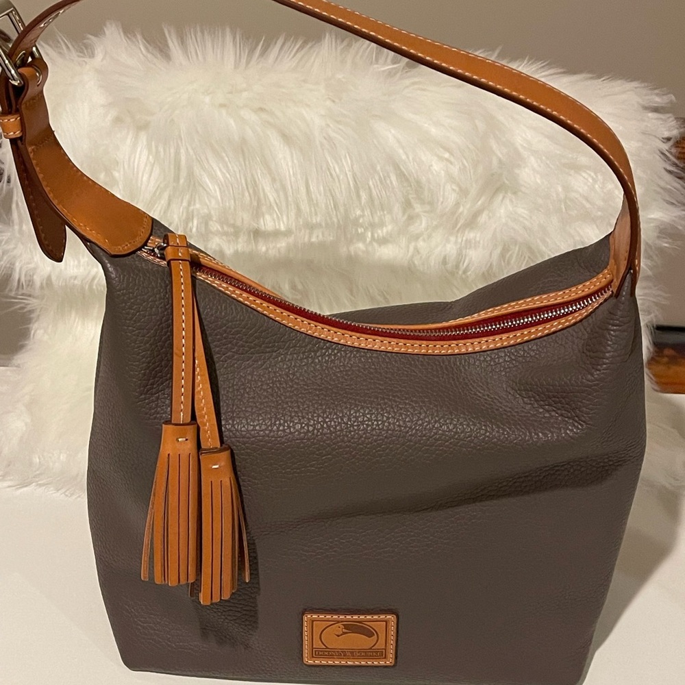 Dooney & Bourke Bag - Picture 4 of 6